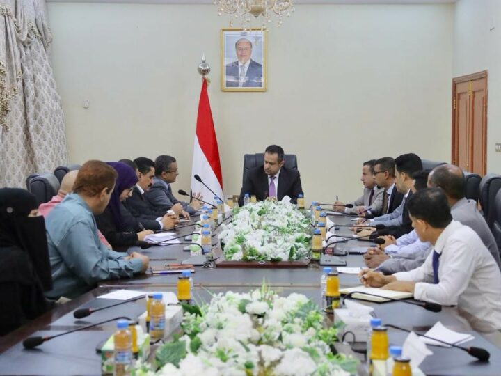 رئيس الوزراء يترأس اجتماع الوحدة التنفيذية ويوجه بمضاعفة الجهود