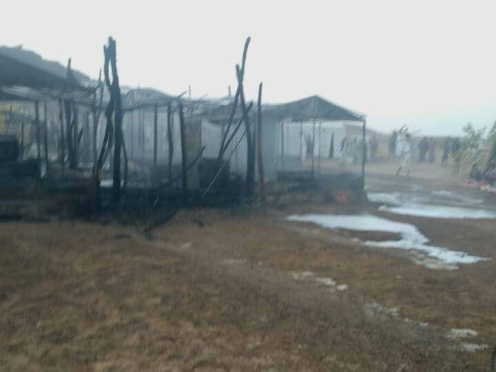 الوحدة التنفيذية: 11 وفاة حصيلة الحرائق بمخيمات النازحين مأرب