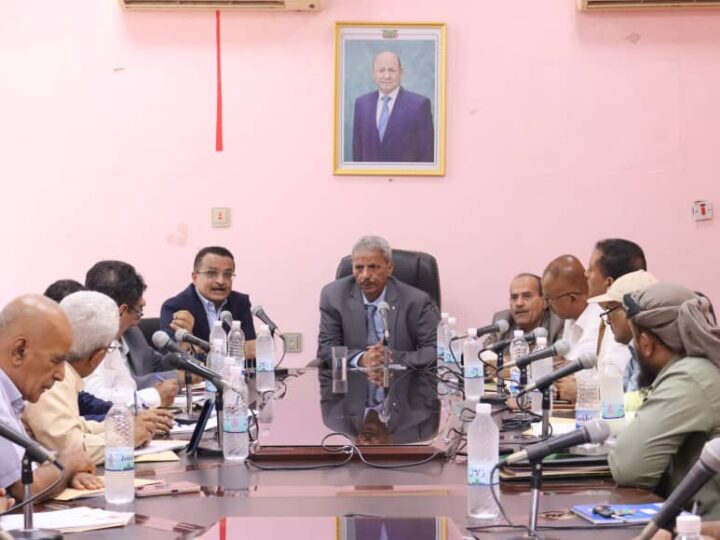 اجتماع في لحج لتعزيز التنسيق بين السلطة المحلية والوحدة التنفيذية